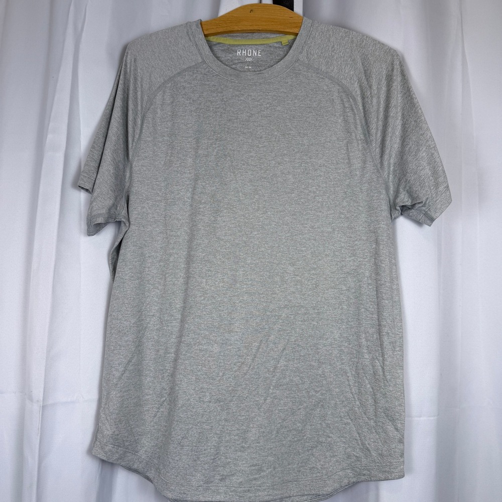 Rhone Reign Mens Short Sleeve T-Shirt Heather Gray Training Gym Top Size M